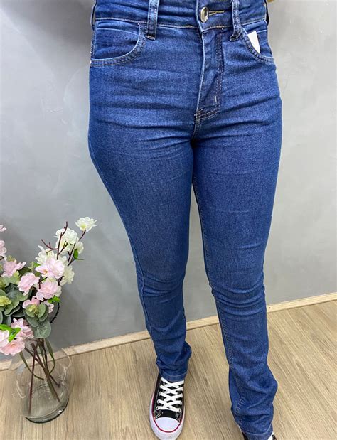 calça jeans reta feminina-4